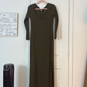 Elegant Olive Green Long Sleeve Dress